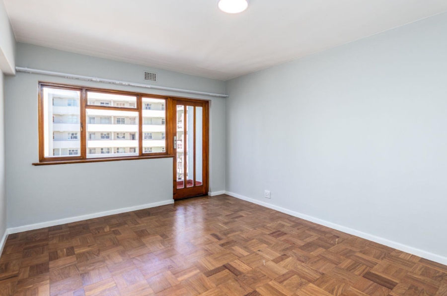 To Let 2 Bedroom Property for Rent in Sea Point Western Cape